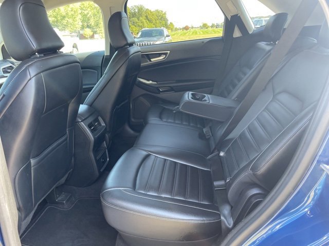 Used 2022 Ford Edge SEL image 9