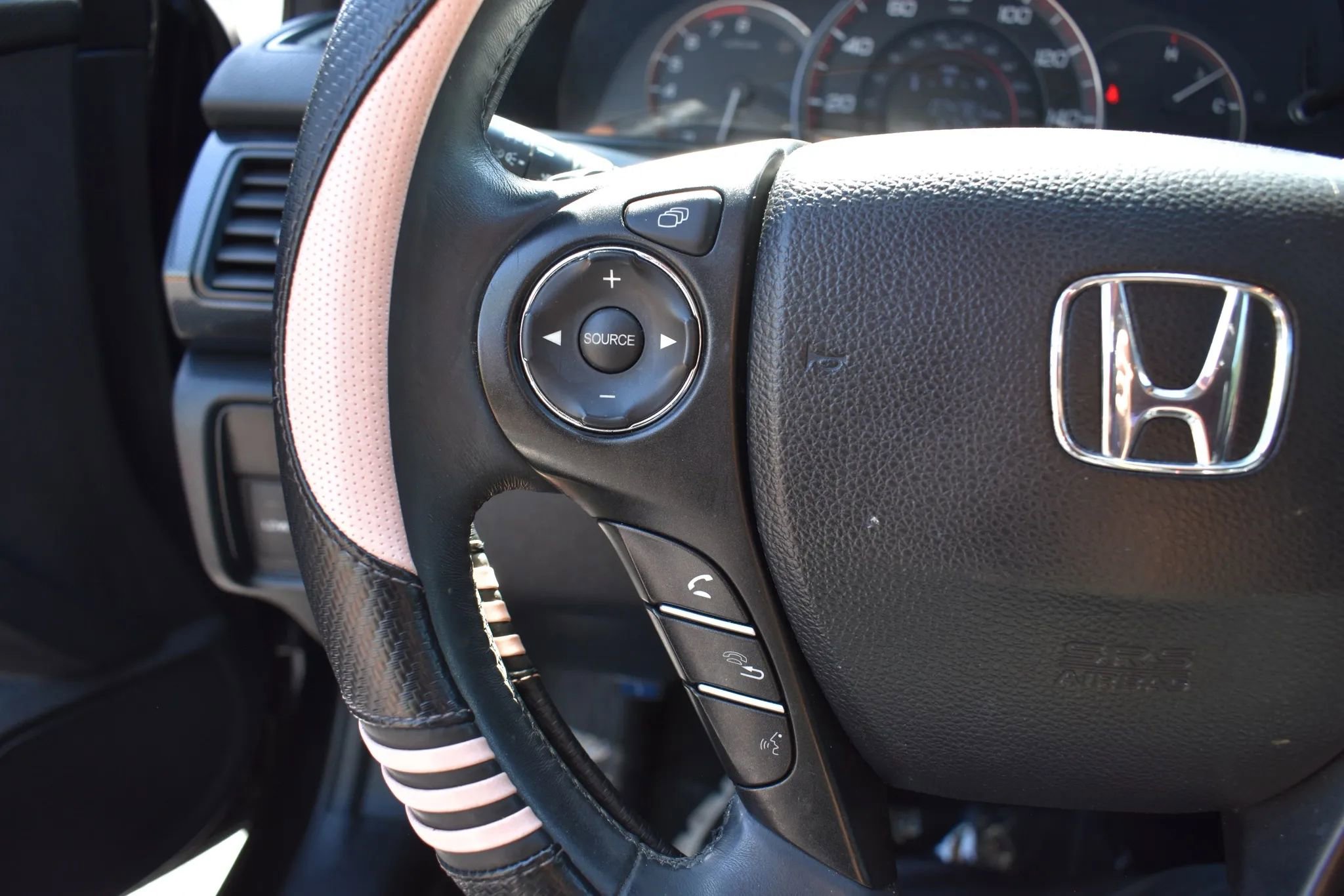 Used 2015 Honda Accord EX-L image 14