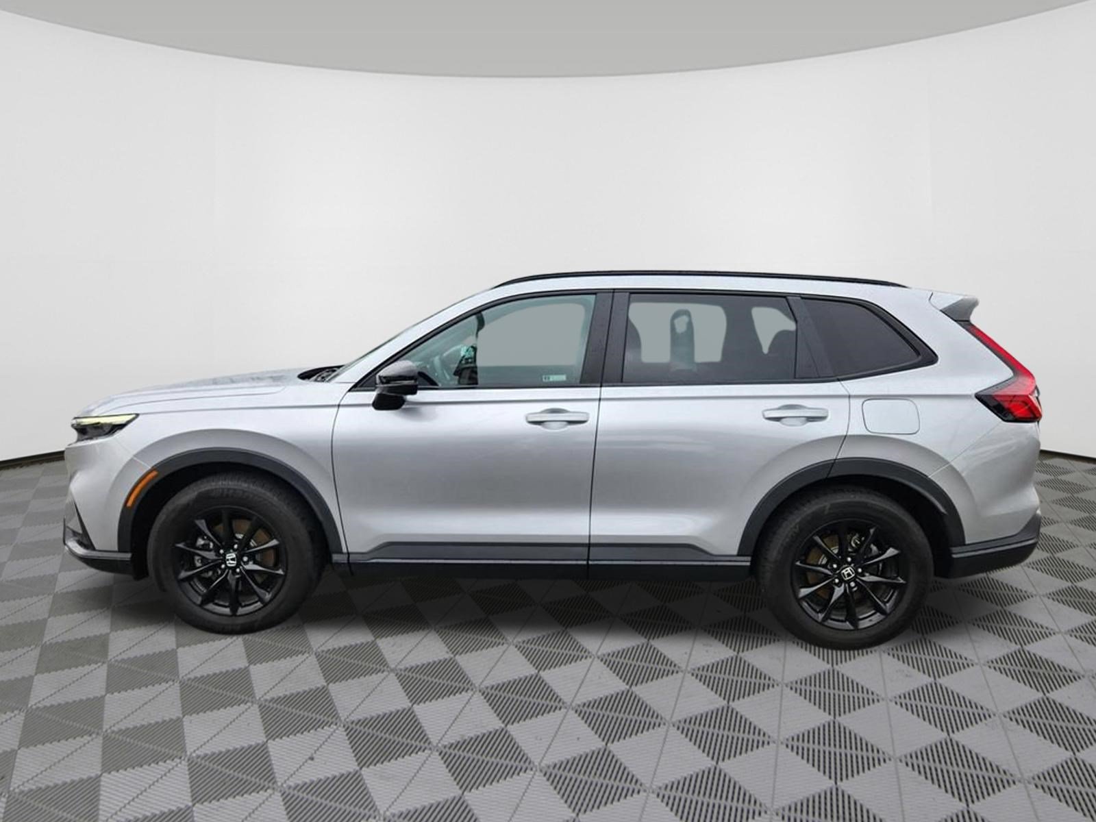 Certified 2026 Honda CR-V Sport-L image 5