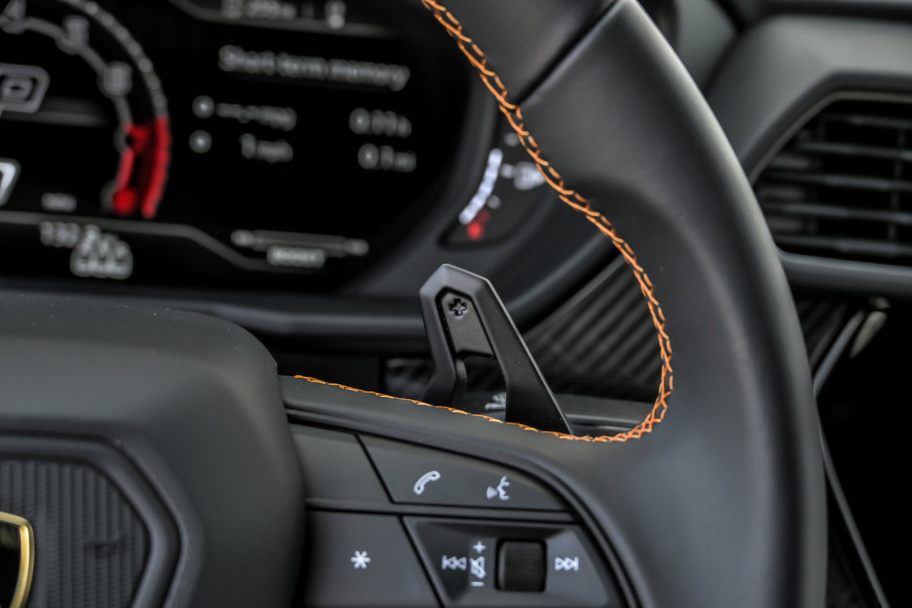 Used 2024 Lamborghini Urus S image 38