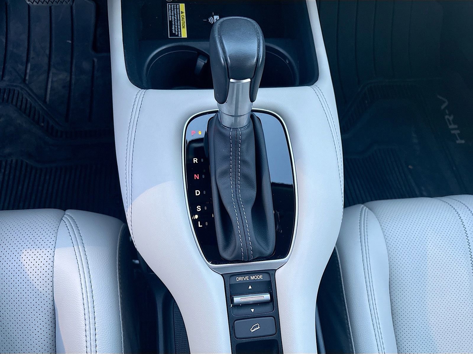 Used 2025 Honda HR-V EX-L image 16