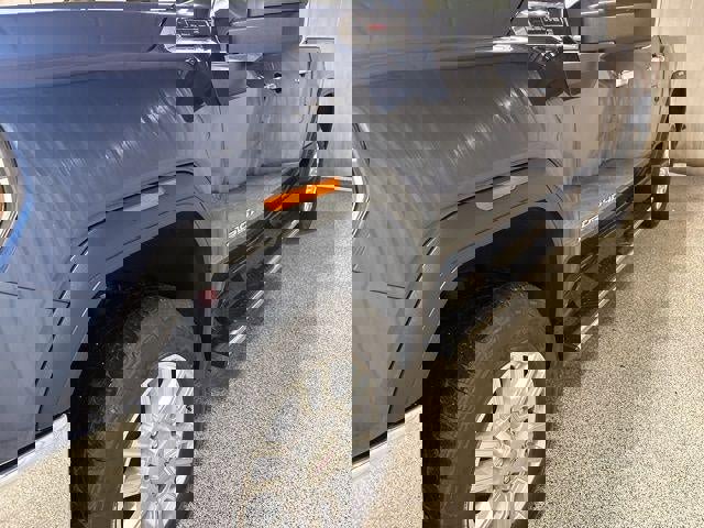 Used 2021 GMC Sierra 2500 SLT image 10