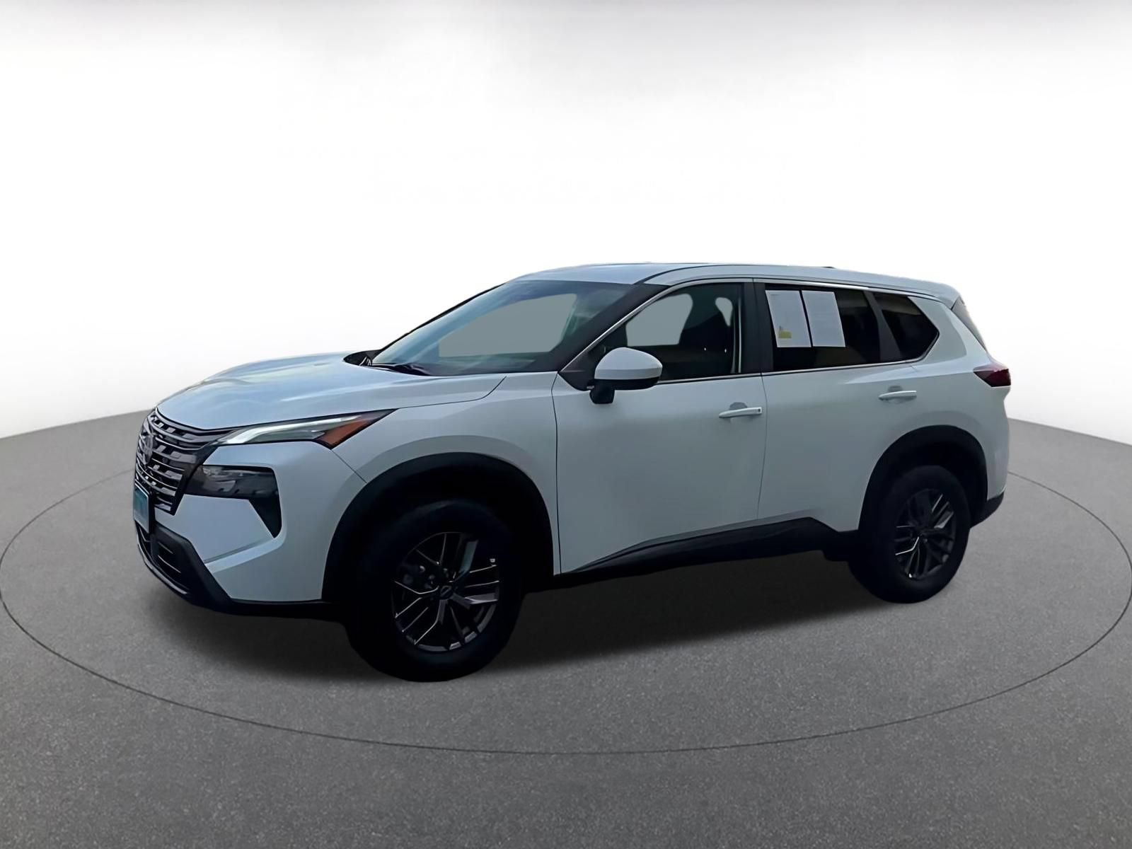 Used 2026 Nissan Rogue SV AWD/4WD image 7
