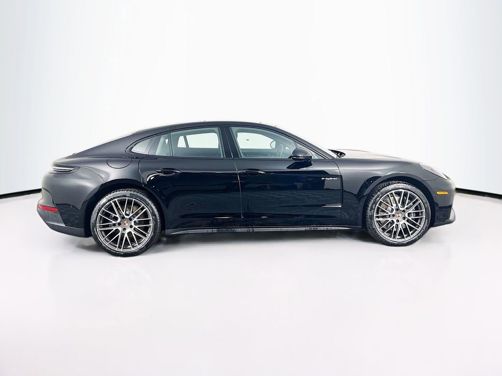 New 2026 Porsche Panamera 4 image 8