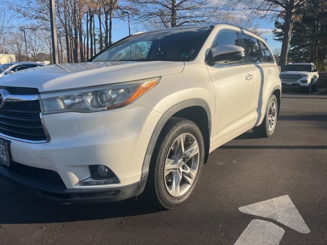 Used 2015 Toyota Highlander Limited image 1