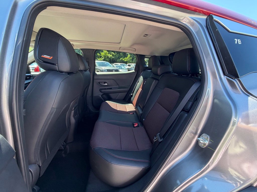 New 2026 Nissan Kicks SR w/ SR Premium Package FWD image 24