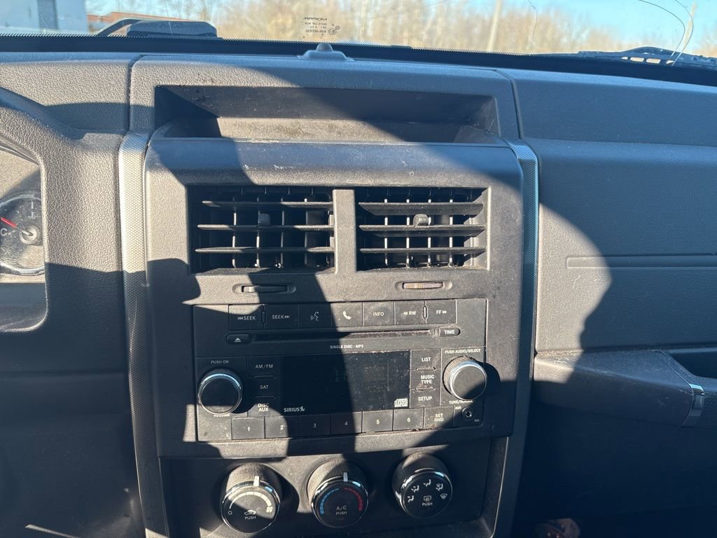 Used 2010 Jeep Liberty Sport w/ Popular Equipment Group image 17