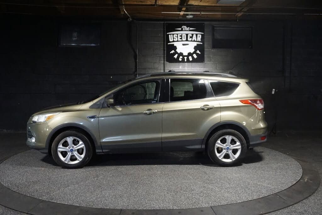 Used 2013 Ford Escape SE image 1