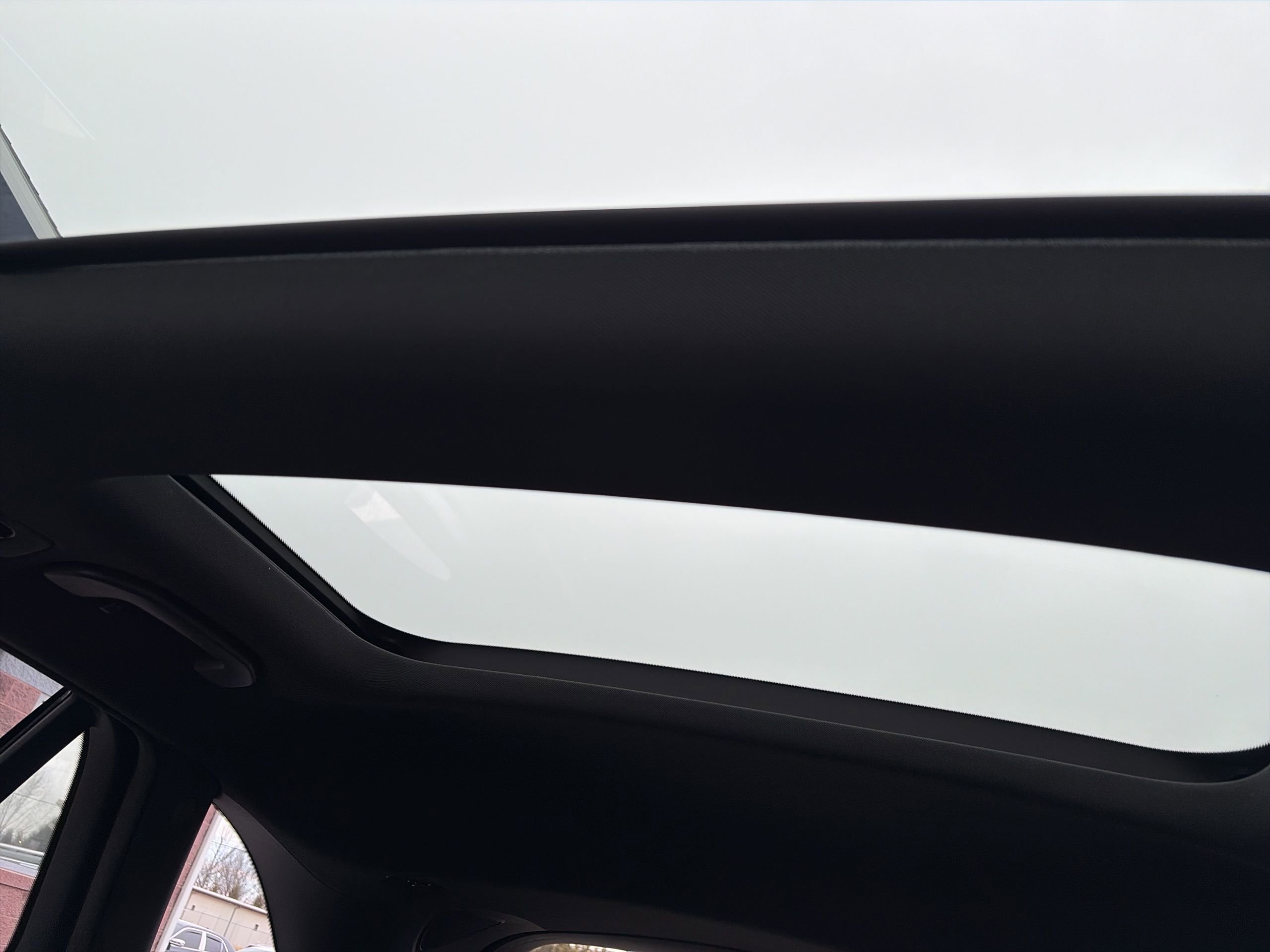 Used 2022 Mercedes-Benz GLC 300 4MATIC image 33