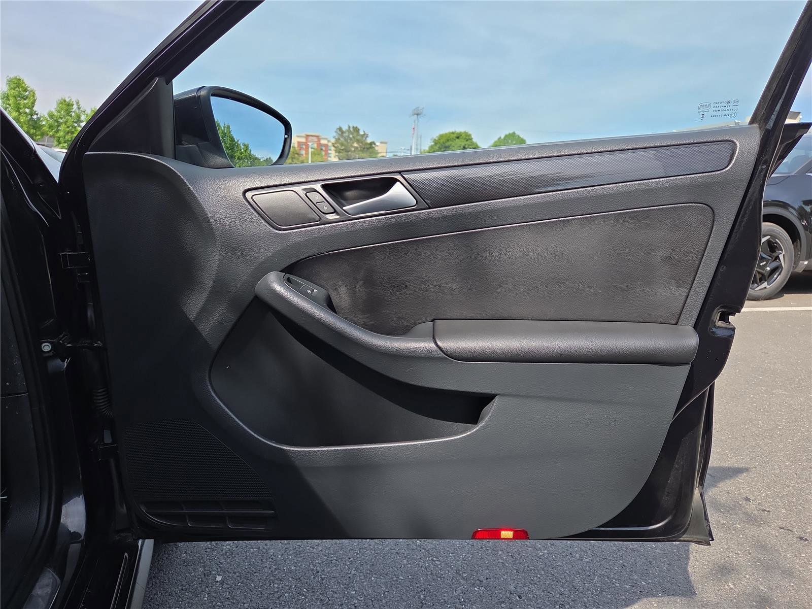 Used 2014 Volkswagen Jetta GLI Edition 30 FWD image 24