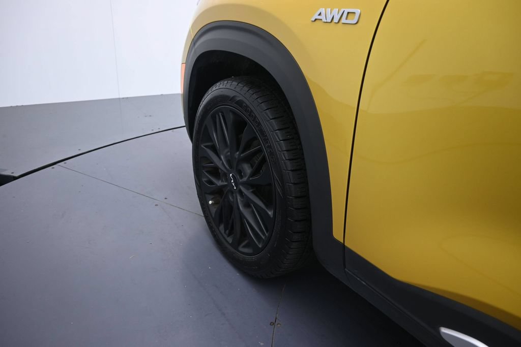 Certified 2023 Kia Seltos Nightfall Edition AWD/4WD image 12