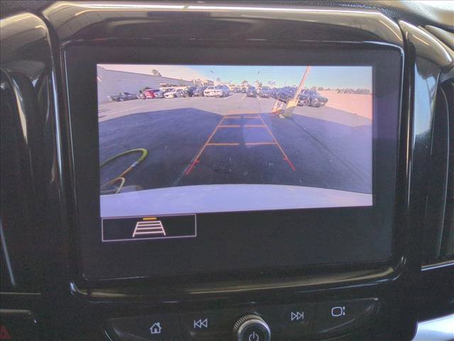 Used 2021 Chevrolet Traverse LT image 14