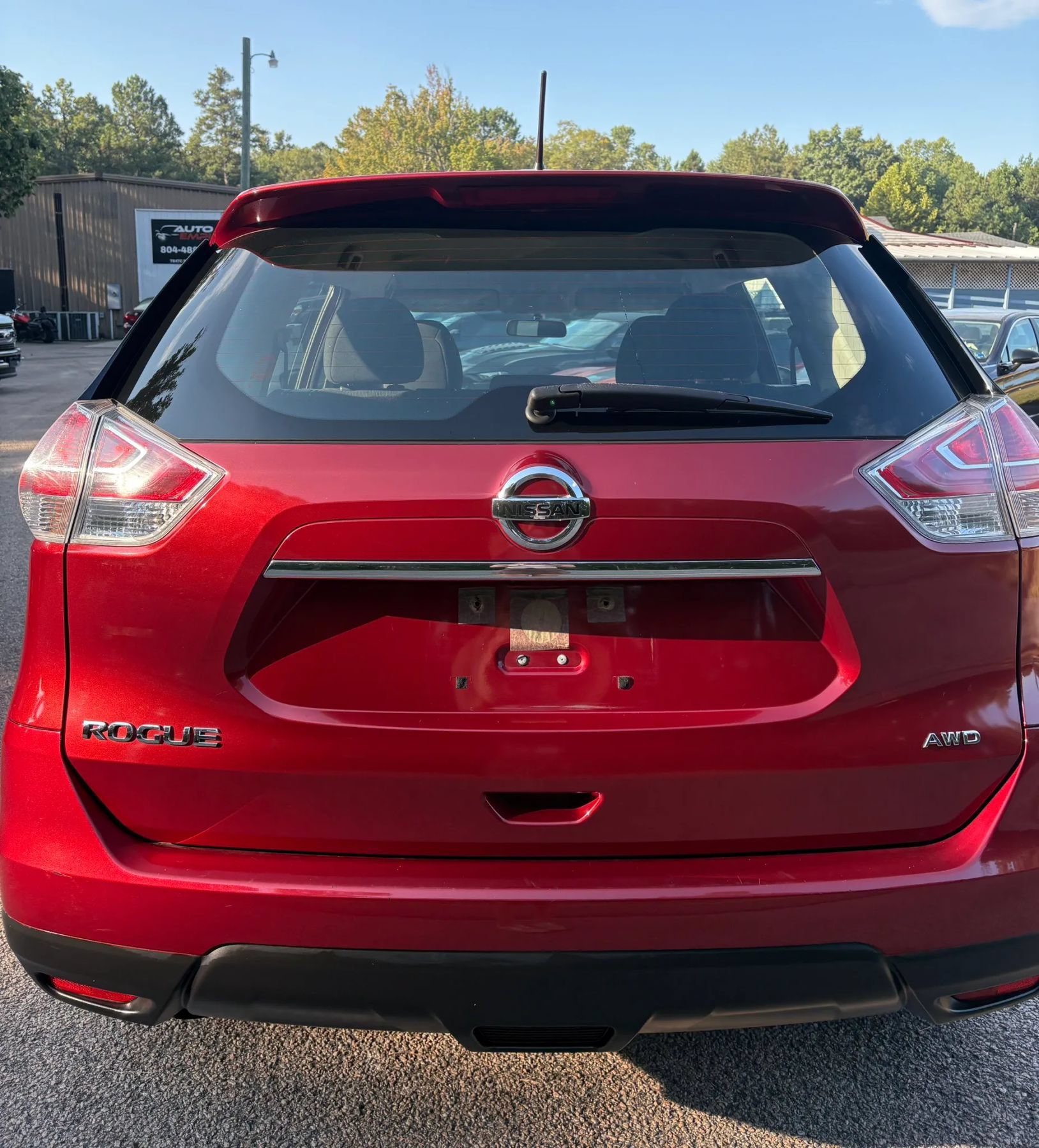 Used 2016 Nissan Rogue S AWD/4WD image 5