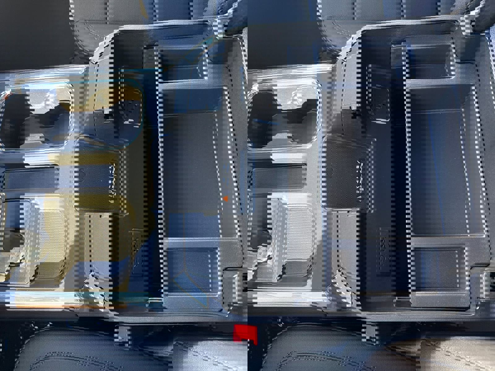 New 2026 GMC Sierra 1500 SLT w/ SLT Premium Package image 24