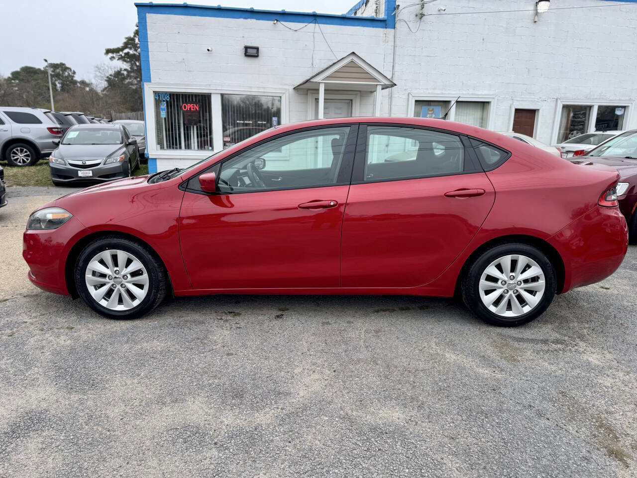 Used 2014 Dodge Dart SXT image 8