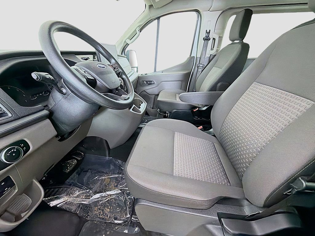 Used 2023 Ford Transit 350 XLT image 19