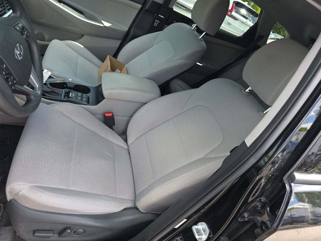Used 2020 Hyundai Tucson Value AWD/4WD image 11