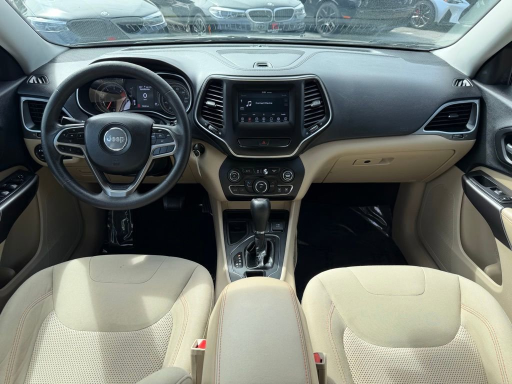 Used 2019 Jeep Cherokee Latitude w/ Popular Appearance Group image 24