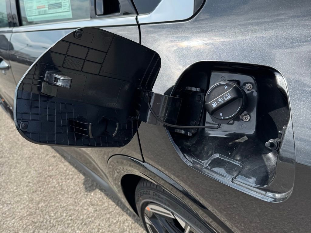New 2025 Kia K4 GT-Line image 8