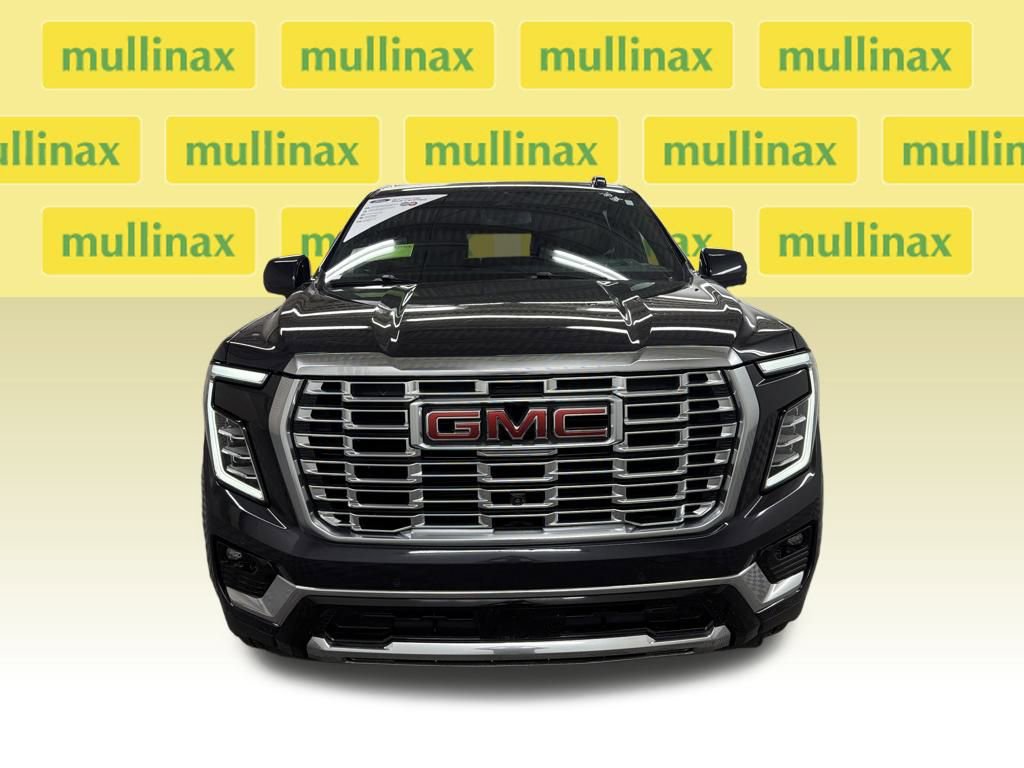 Used 2025 GMC Yukon XL Denali image 15
