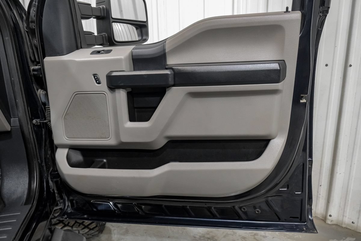 Used 2022 Ford F250 XL w/ STX Appearance Package AWD/4WD image 42
