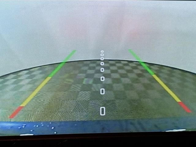 Used 2018 Jeep Renegade Sport w/ Power & Air Group image 15