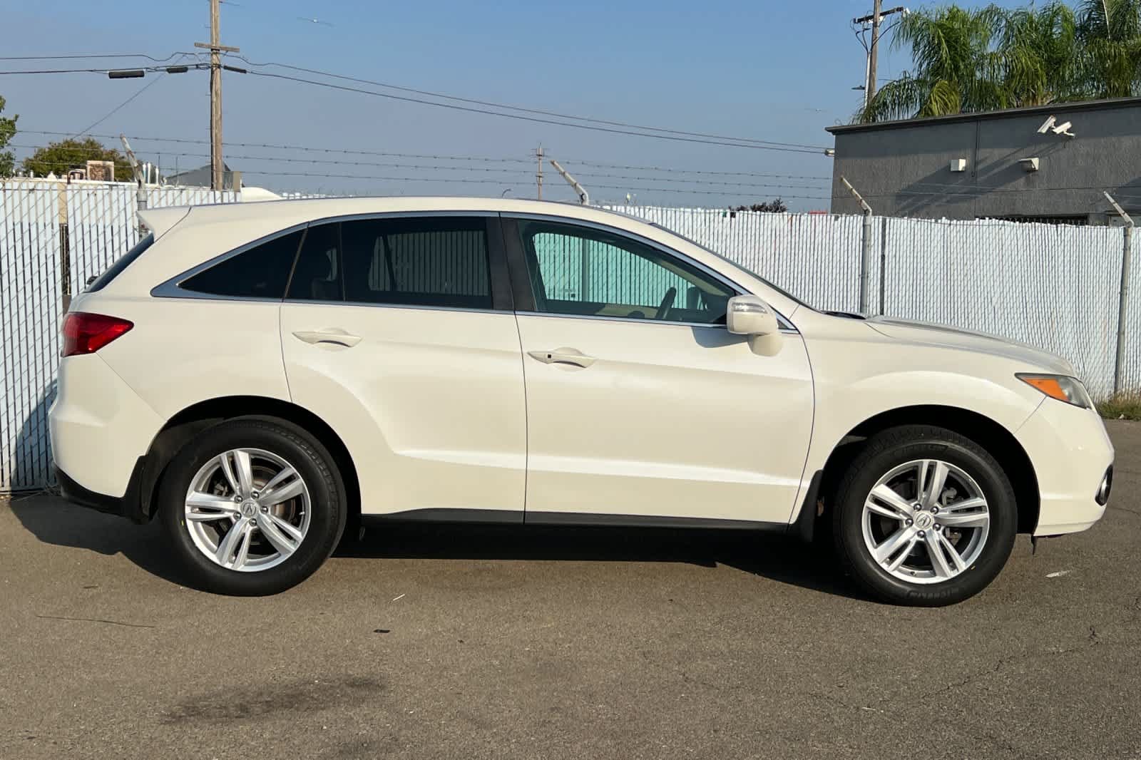 Used 2015 Acura RDX w/ Technology Package AWD/4WD image 6