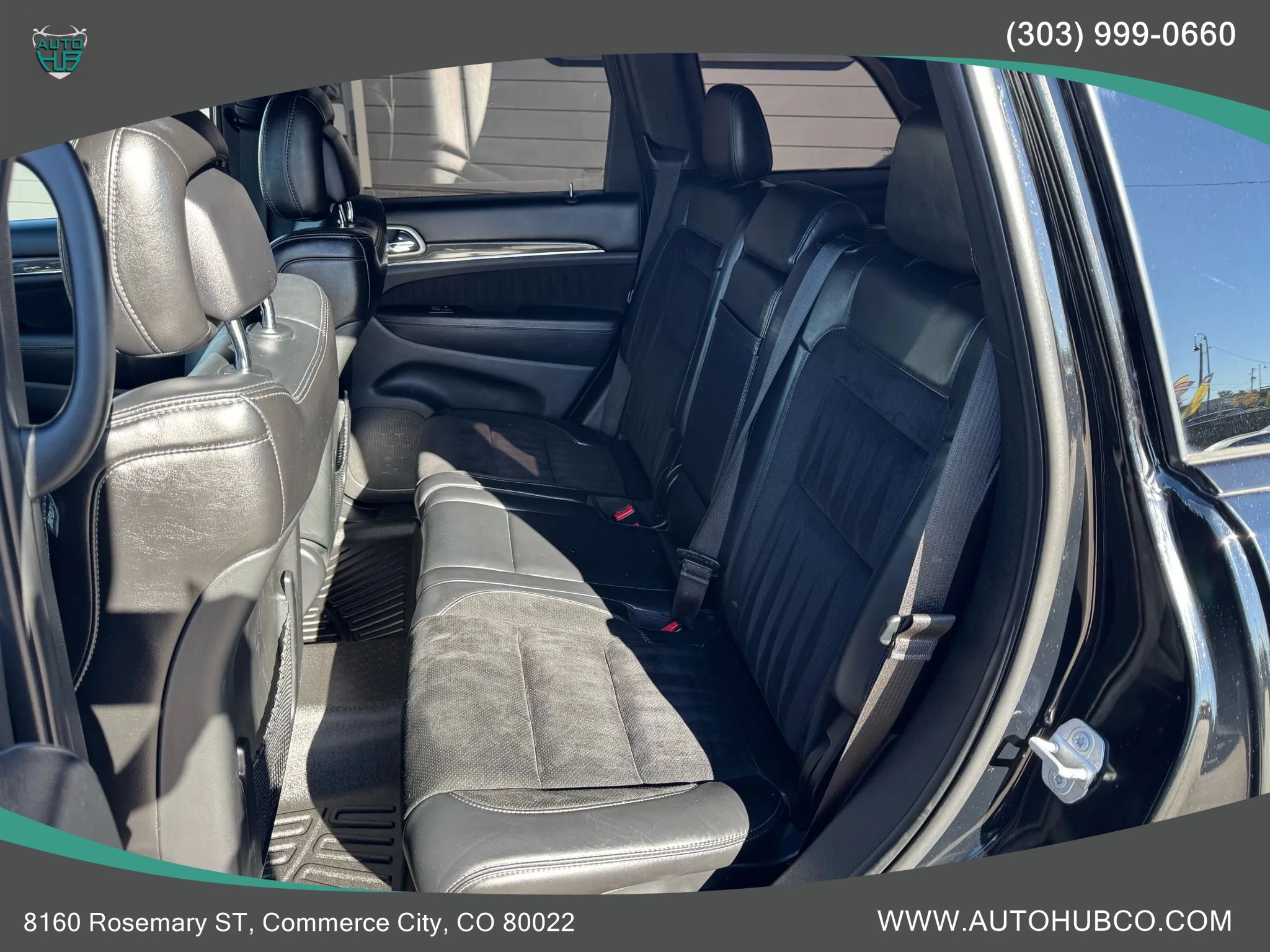 Used 2018 Jeep Grand Cherokee SRT w/ Trailer Tow Group IV AWD/4WD image 8