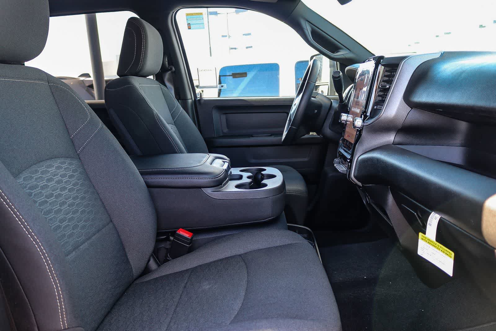 New 2026 RAM 3500 Tradesman AWD/4WD image 17