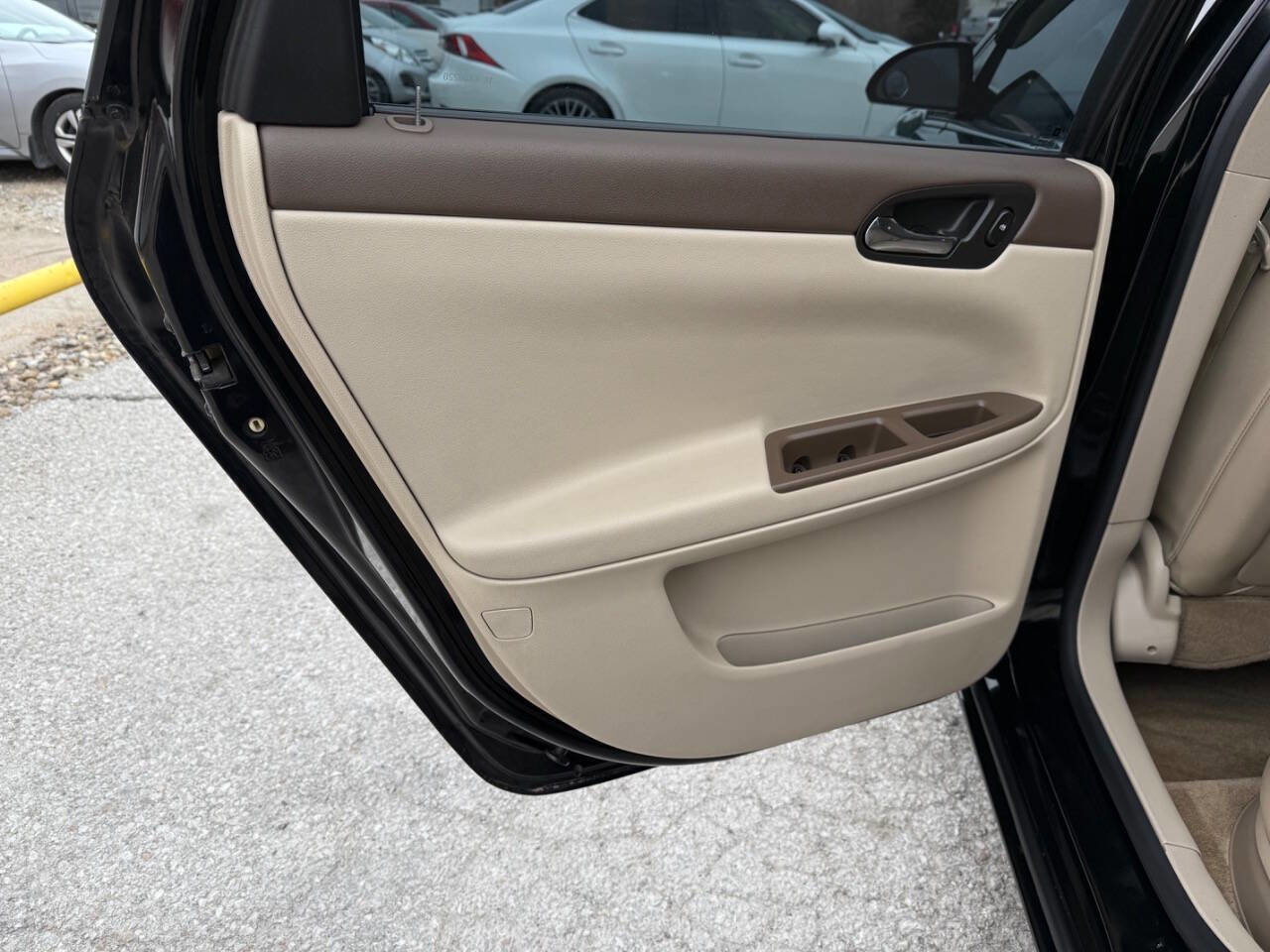 Used 2007 Chevrolet Impala LT image 19