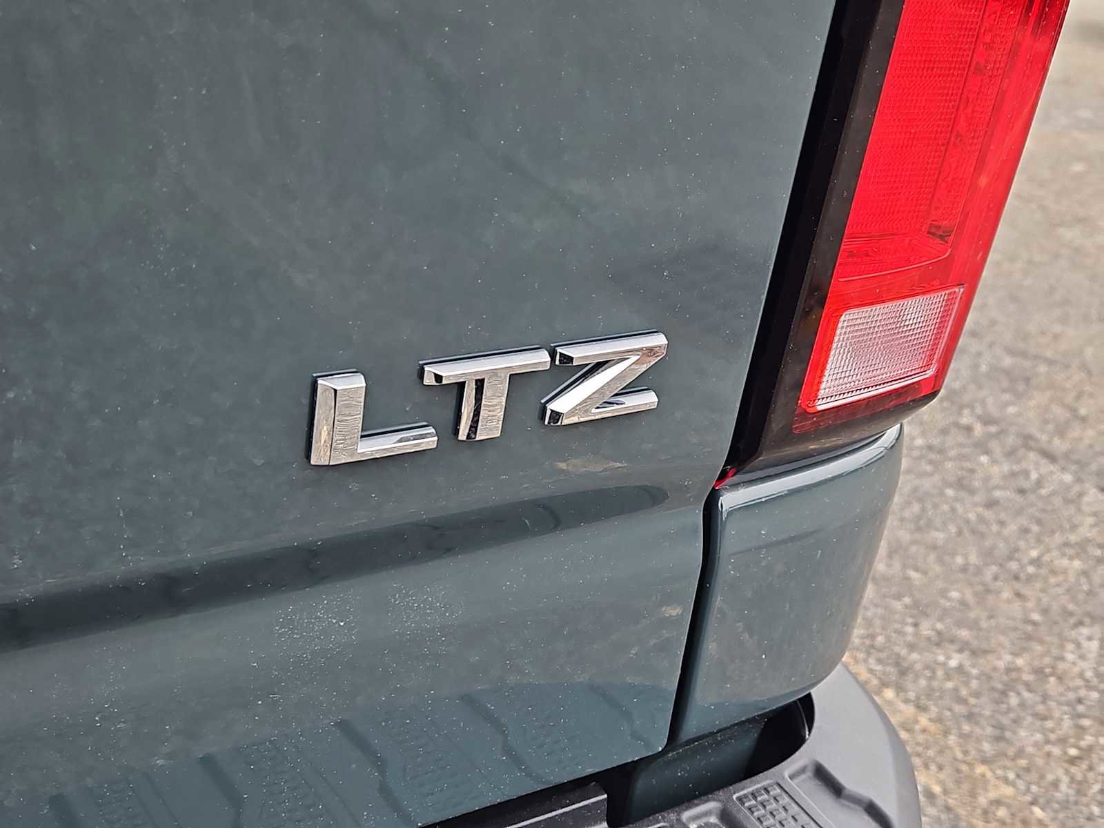 New 2026 Chevrolet Silverado 2500 LTZ w/ LTZ Premium Package AWD/4WD image 5