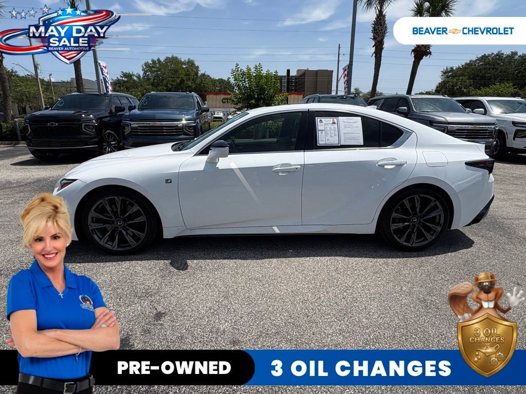 Used 2022 Lexus IS 350 F Sport RWD image 4