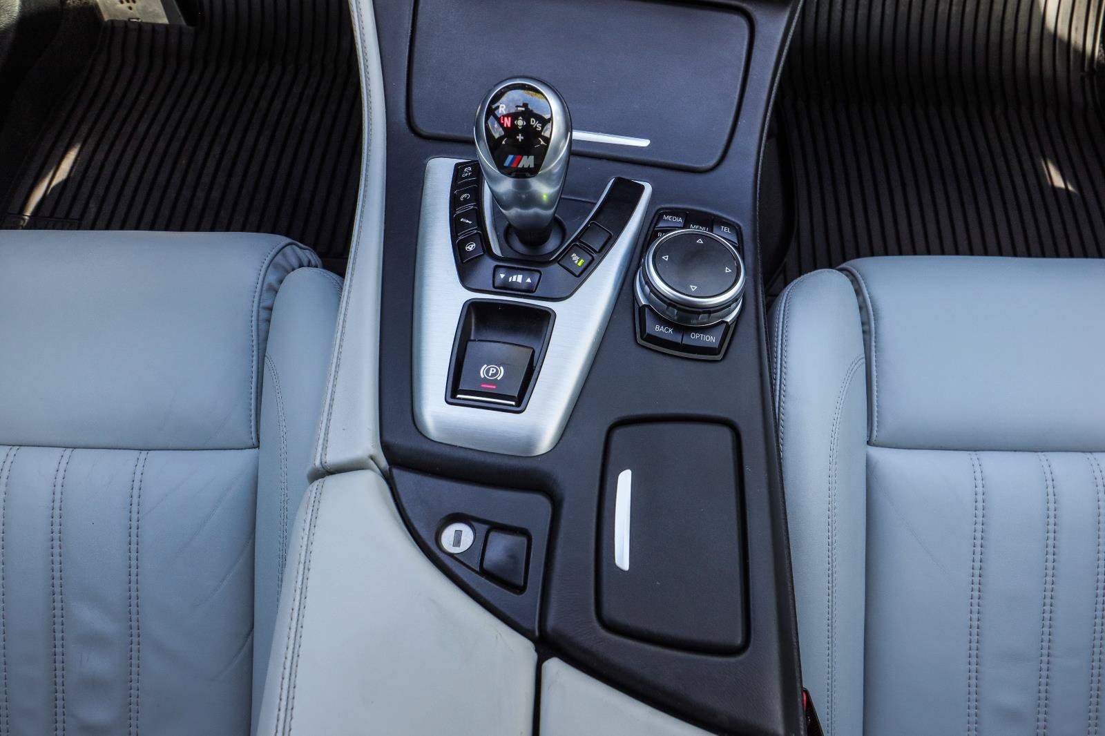 Used 2015 BMW M5 RWD image 31