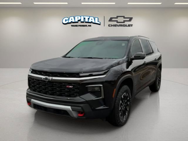 Used 2025 Chevrolet Traverse Z71 w/ Enhanced Driving Package image 1