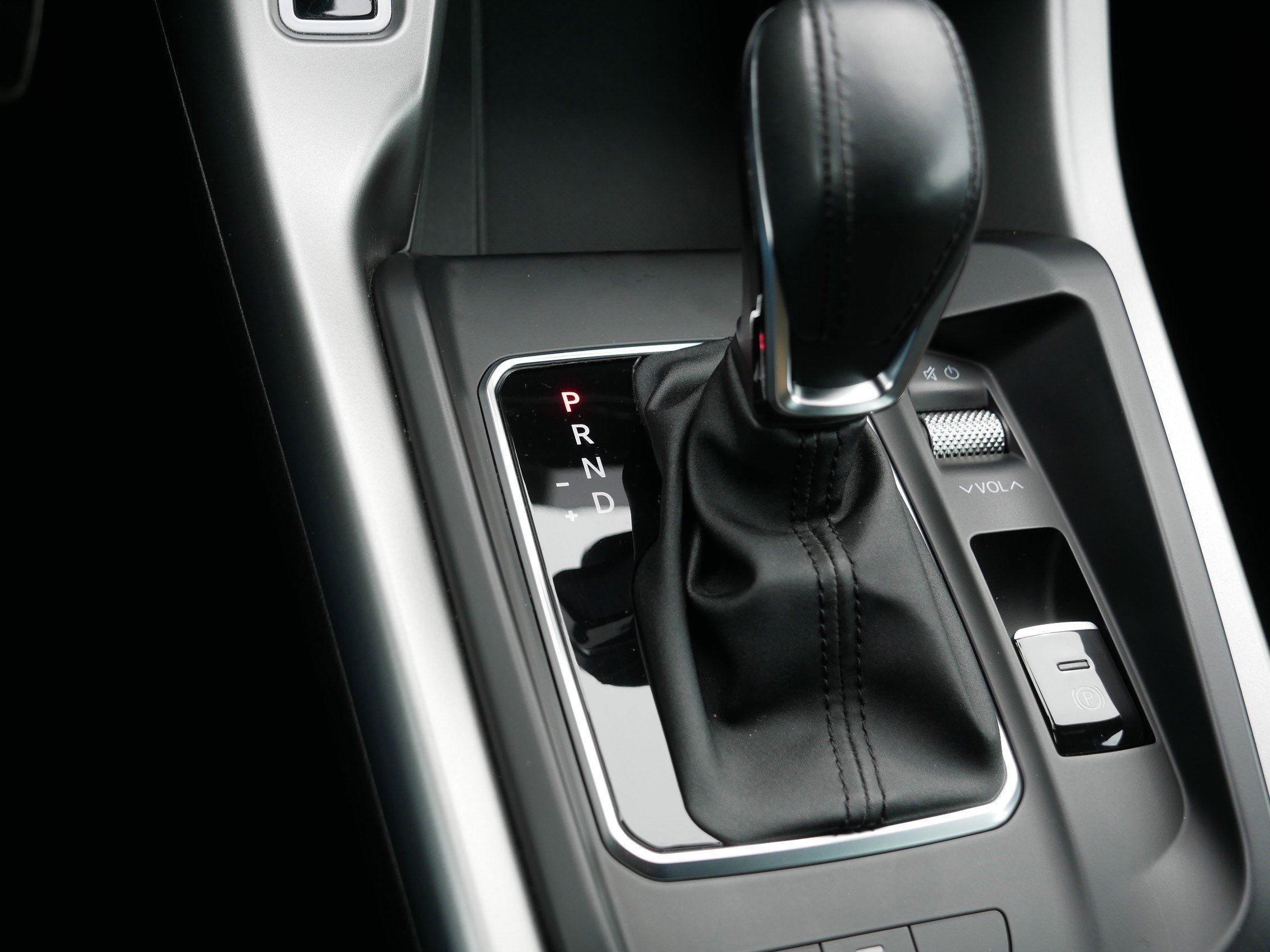 Used 2024 Dodge Hornet GT w/ Track Pack image 24