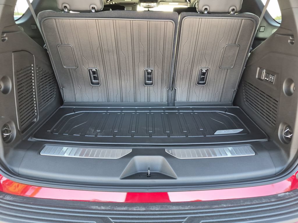 New 2026 GMC Yukon AT4 Ultimate AWD/4WD image 47