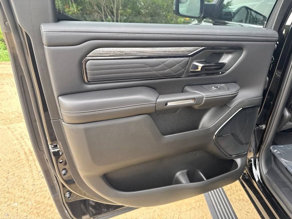 New 2026 RAM 1500 Limited AWD/4WD image 24