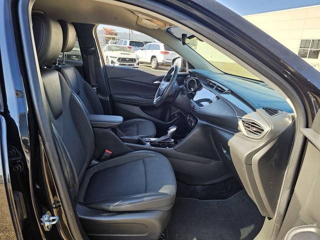 Used 2023 Buick Encore GX Select w/ Sport Touring Package image 27