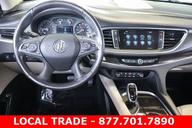 Used 2019 Buick Enclave Essence image 16