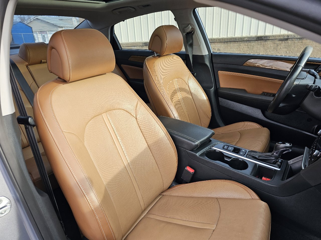 Used 2015 Hyundai Sonata Limited w/ Option Group 06 image 24