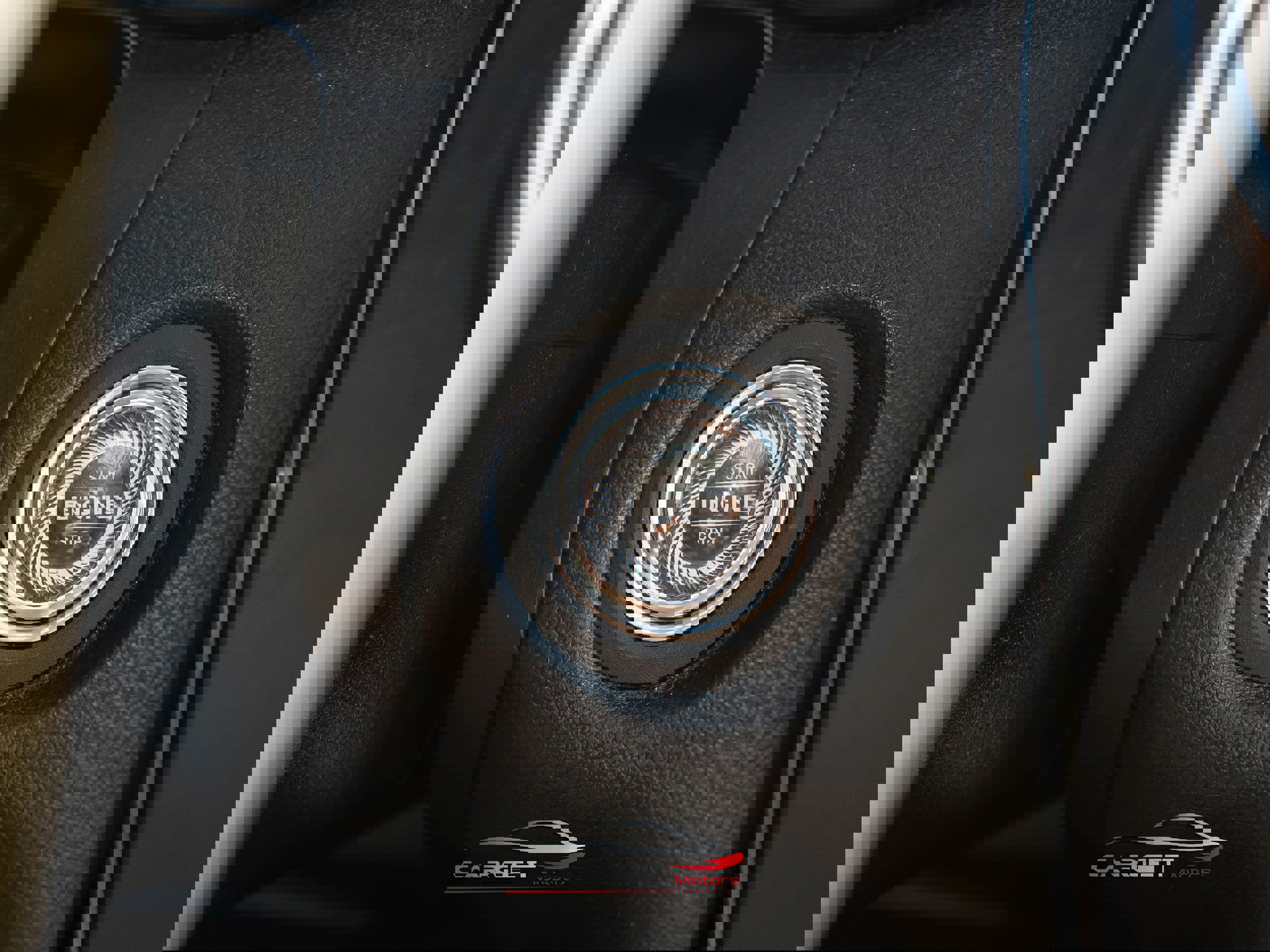 Used 2020 Mercedes-Benz GLC 300 4MATIC Coupe image 33