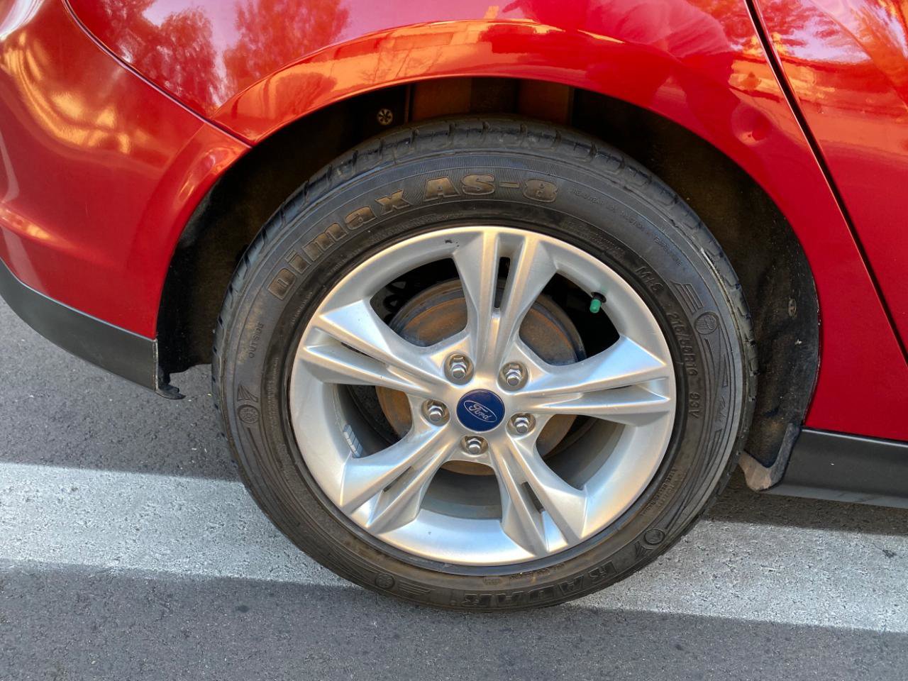 Used 2014 Ford Focus SE image 23