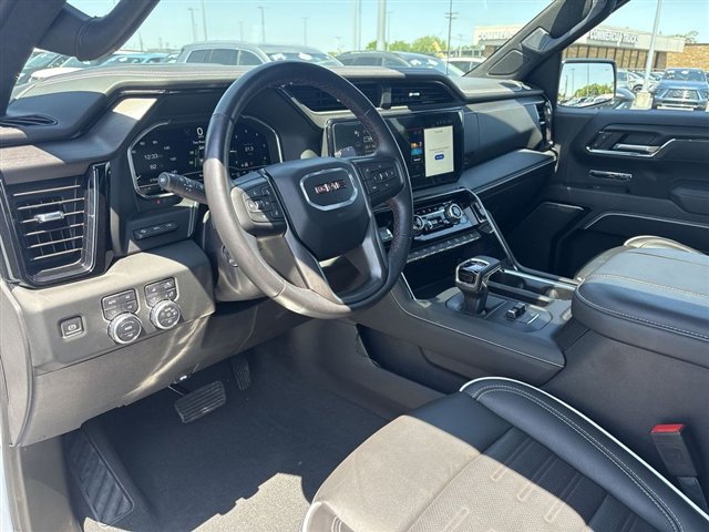 Used 2024 GMC Sierra 1500 AT4X AWD/4WD image 10