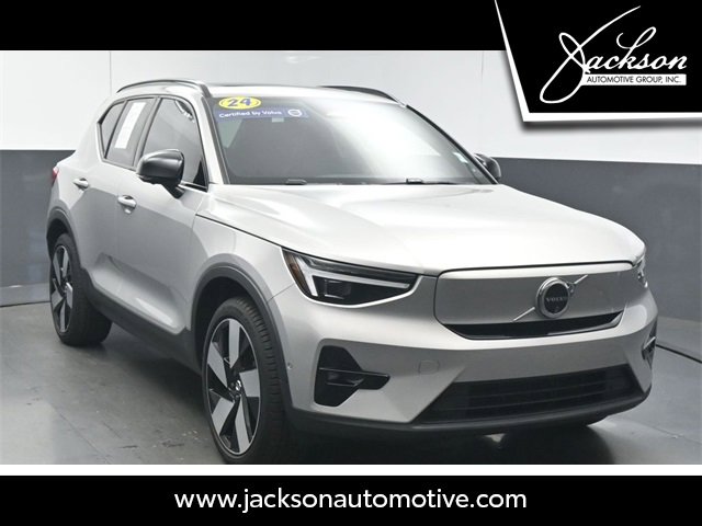Used 2024 Volvo XC40 Recharge Plus w/ Protection Package Premier image 1