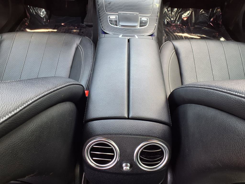 Used 2021 Mercedes-Benz E 350 Sedan image 26