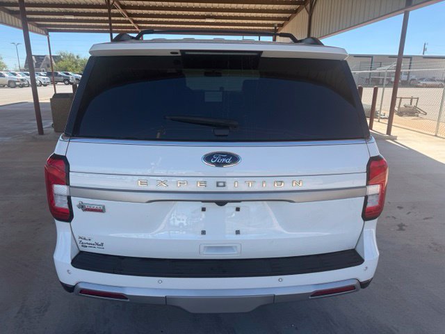 Used 2024 Ford Expedition XLT RWD image 7