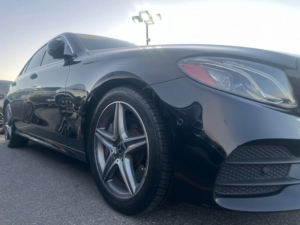 Used 2018 Mercedes-Benz E 300 image 8