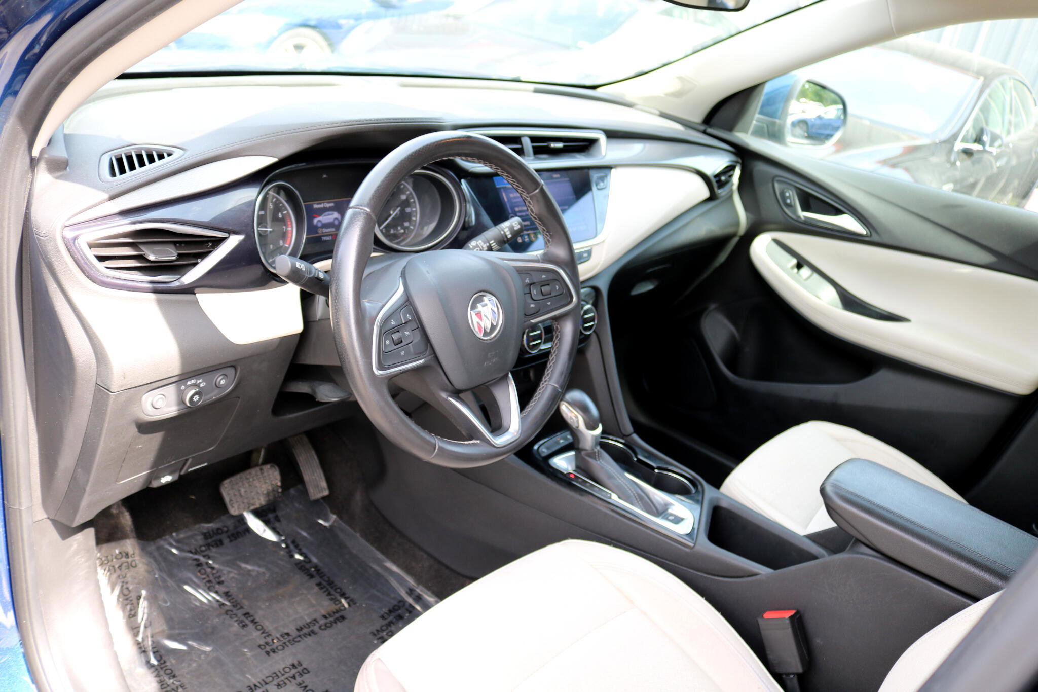 Used 2020 Buick Encore GX Select image 30