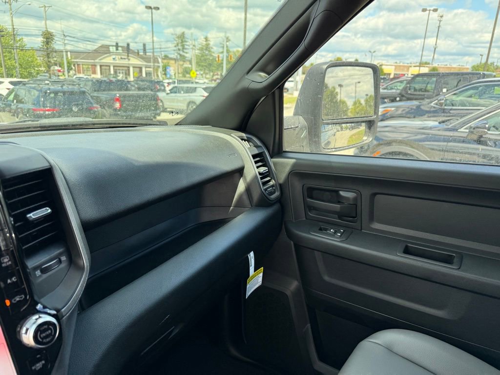 New 2026 RAM 2500 Tradesman AWD/4WD image 23