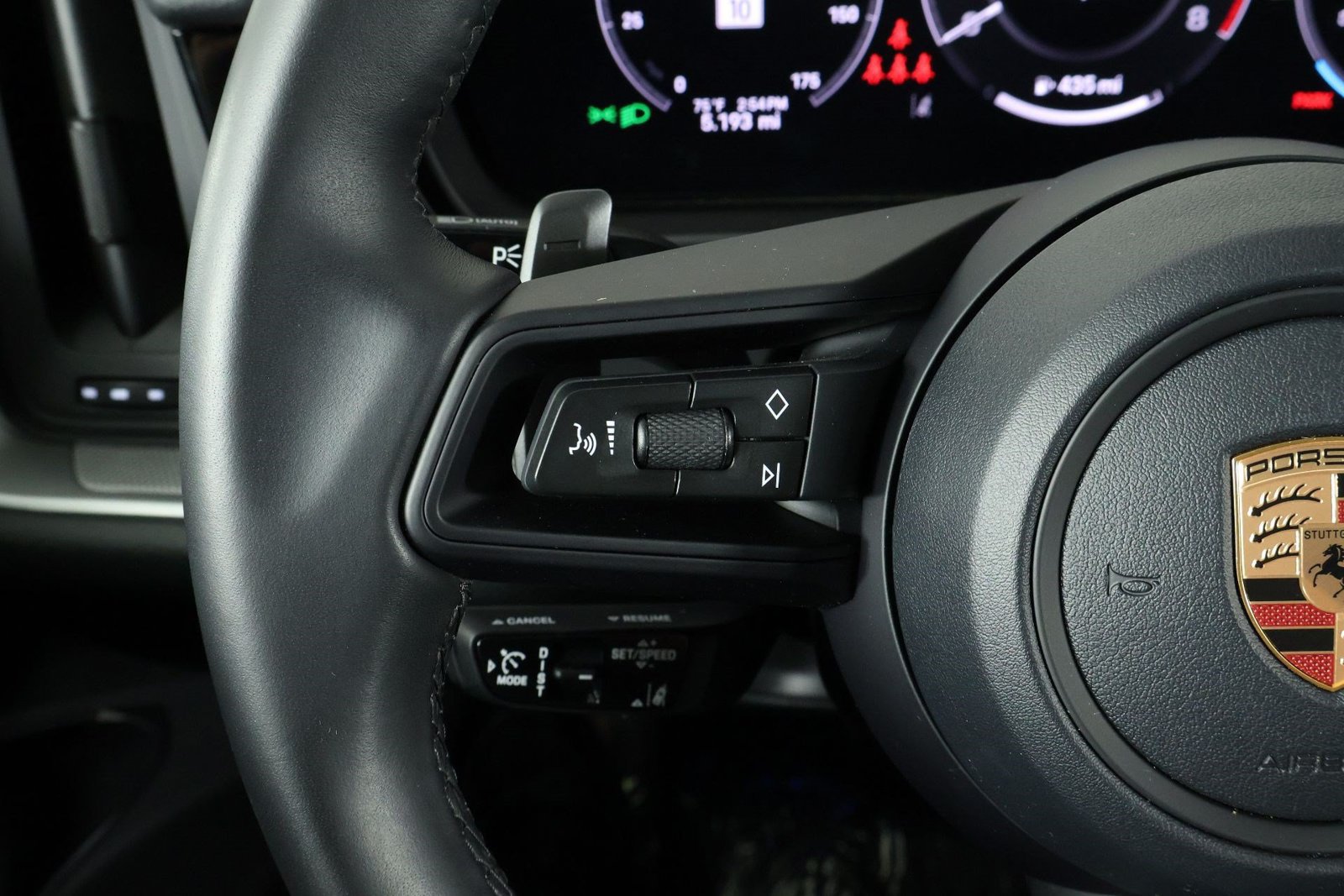 Certified 2026 Porsche Cayenne AWD/4WD image 14